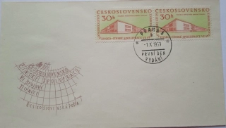 Obálka 10 let československo čínské spolupráce ve spojové technice